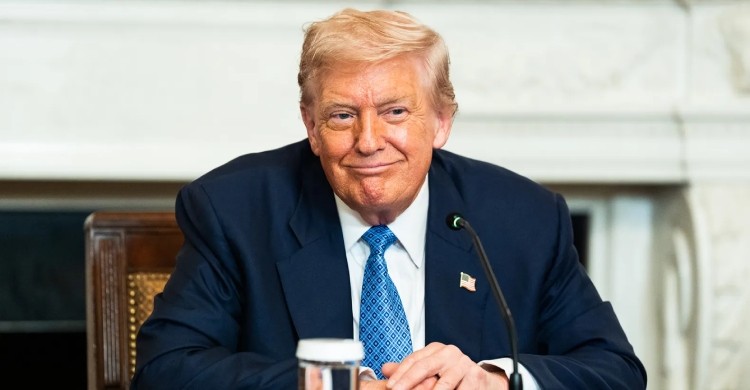 শুল্কের ভয় দেখিয়ে ১০ মাসে ৮টি যুদ্ধ থামিয়েছি: ট্রাম্প