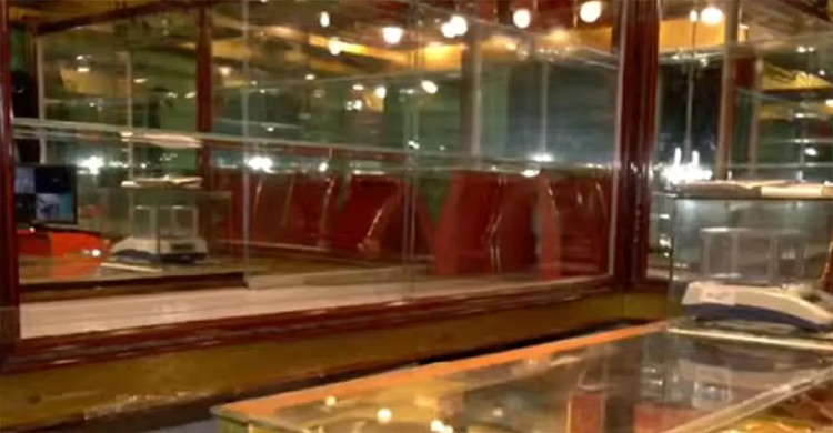 মালিবাগে শপিং মলে দুর্ধর্ষ চুরি, উধাও ৫০০ ভরি স্বর্ণ