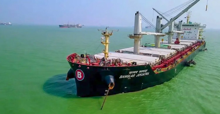 হরমুজ প্রণালি পার হতে না পেরে শারজায় ফিরছে ‘বাংলার জয়যাত্রা’