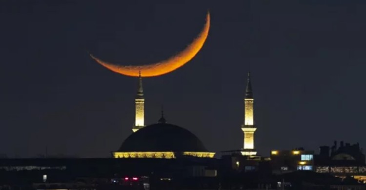 আমিরাতের আকাশে নতুন চাঁদ, জানা গেল ঈদুল আজহার সম্ভাব্য তারিখ
