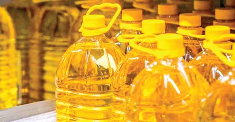 রাজধানীতে ভোজ্যতেলের তীব্র সংকট, দাম আরও বাড়ার শঙ্কা