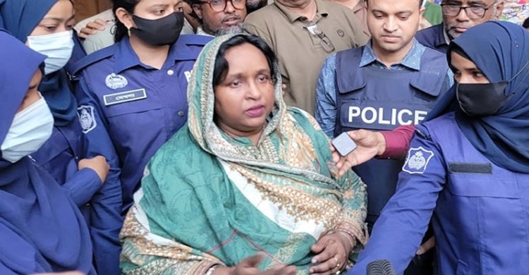 পাঁচ মামলায় জামিন পেলেন সেলিনা হায়াৎ আইভী