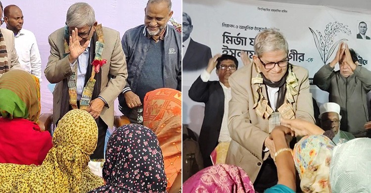 ঠাকুরগাঁওয়ে মির্জা ফখরুলকে টাকার মালা দিয়ে বরণ করলেন সমর্থকরা