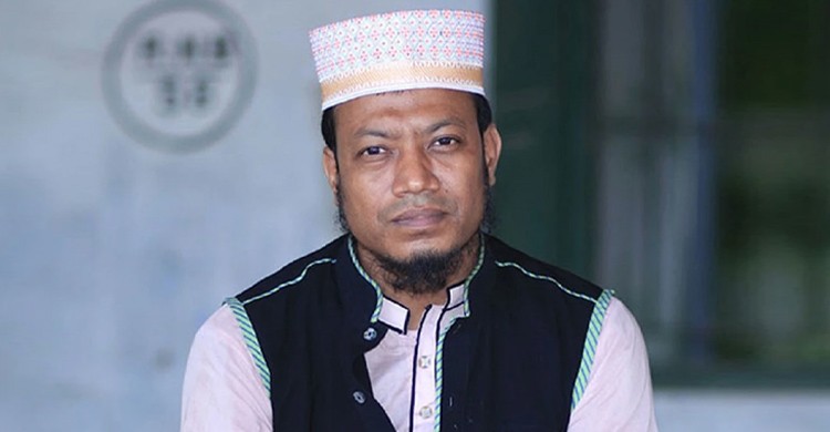 আমির হামজার বিরুদ্ধে এবার ৫০ কোটি টাকার মানহানি মামলা