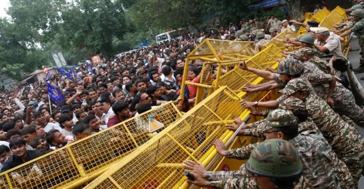 চুক্তি লঙ্ঘনের অভিযোগ, আবারও আন্দোলনের আলটিমেটাম ককরোচ জনতা পার্টির