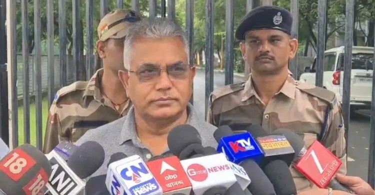 ভারতকে বাংলাদেশ-পাকিস্তান বানানোর চেষ্টা হচ্ছে: দিলীপ ঘোষ