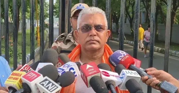 বাংলাদেশকে নিজেদেরই অংশ মনে করি, তাই ভিসা সবসময়ই দিয়েছি: দিলীপ ঘোষ
