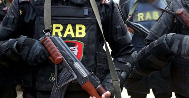 তিন মাসে র‍্যাবের সাঁড়াশি অভিযান: গ্রেপ্তার ৩৪৭৩, মাদক-অস্ত্র উদ্ধার বিপুল