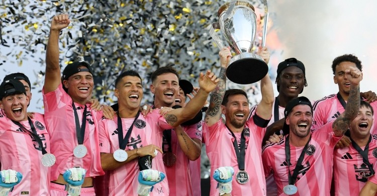 এমএলএস কাপ জিতে কত টাকার পুরস্কার পেলেন মেসিরা?