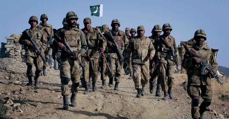 ভারতীয় প্রক্সি বাহিনীর ঘাঁটিতে পাক বাহিনীর হামলা, নিহত ১৪