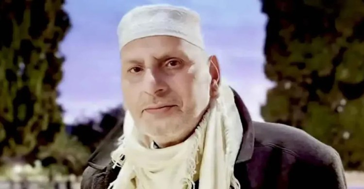 আল-আকসার ৪৮ বছরের মুয়াজ্জিন শায়খ নাজি আল-কাজ্জাজ মারা গেছেন