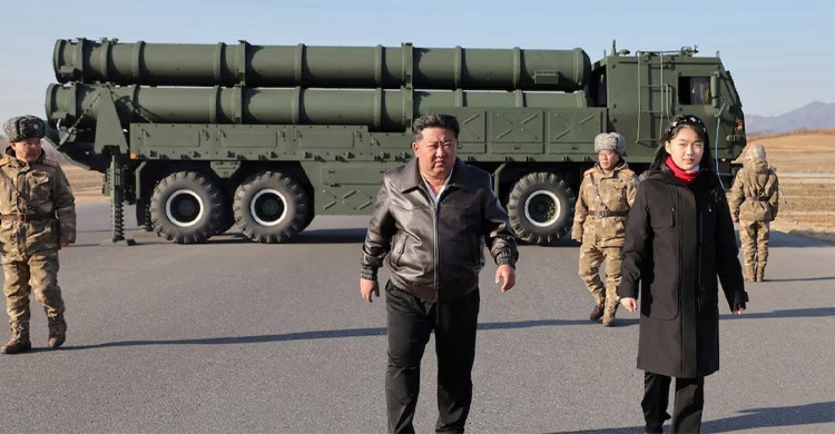 একের পর এক উন্নত অস্ত্রের পরীক্ষা চালাচ্ছে উত্তর কোরিয়া