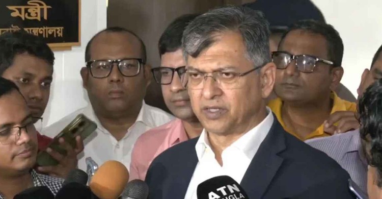 আওয়ামী লীগ শুধু উঁকি দিচ্ছে, নাশকতার মুরোদ নেই: স্বরাষ্ট্রমন্ত্রী