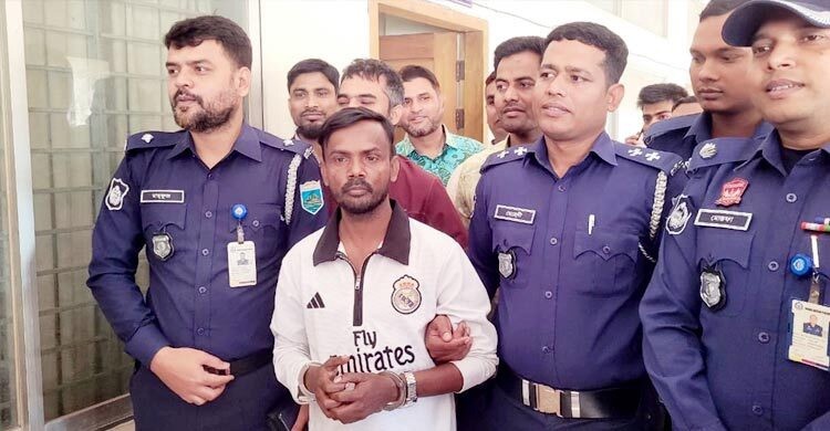 নায়িকা বানানোর আশ্বাসে ধর্ষণের অভিযোগে গ্রেপ্তার হিরো আলম