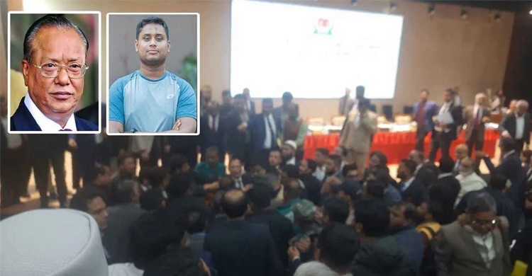 ইসিতে আব্দুল আউয়াল মিন্টু ও হাসনাত আব্দুল্লাহর বাকবিতণ্ডা