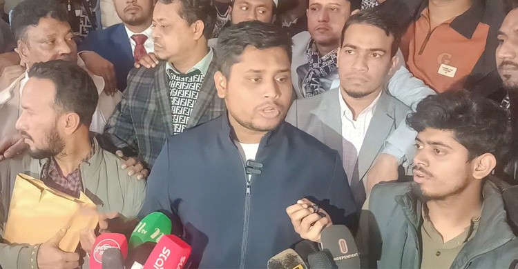 আল্লাহ স্বাক্ষী, ১৪ মাসে এক কাপ চায়ের টাকাও দুর্নীতি করিনি: হাসনাত