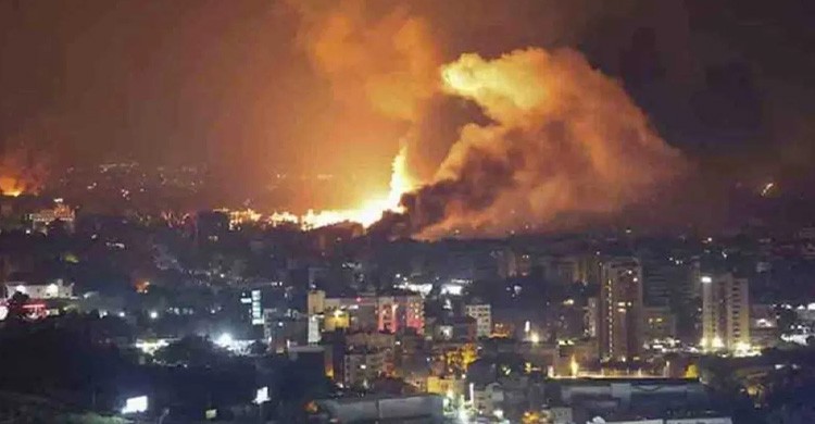 ইরানের ব্যালিস্টিক ক্ষেপণাস্ত্র হামলায় কেঁপে উঠল ইসরায়েল