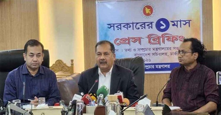 তেলের দাম বাড়ার সম্ভাবনা নেই, মজুত করলে লাভ হবে না: প্রধানমন্ত্রীর উপদেষ্টা